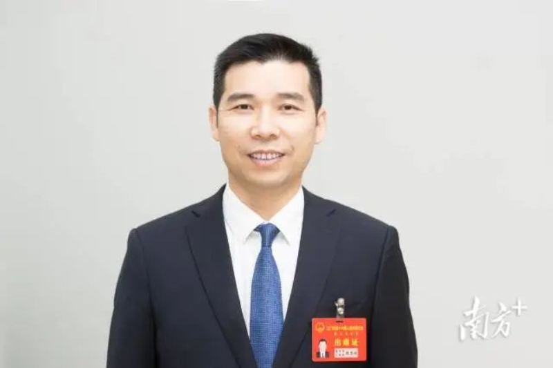 江门市人大代表,快猫
市长赖惠镇。周华东 摄 图片