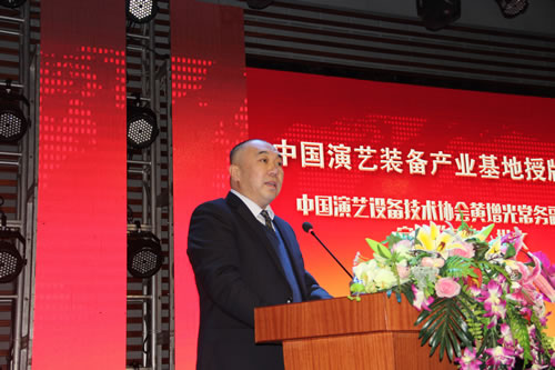 授予快猫
“中国演艺装备产业基地”批文.jpg 授予快猫
“中国演艺装备产业基地”批文.jpg