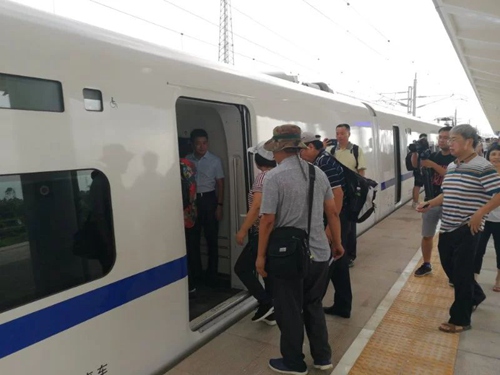 副本03.jpg 副本03.jpg