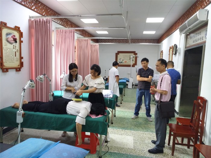 5、卫生院之间互相交流学习 _副本.jpg 5、卫生院之间互相交流学习 _副本.jpg