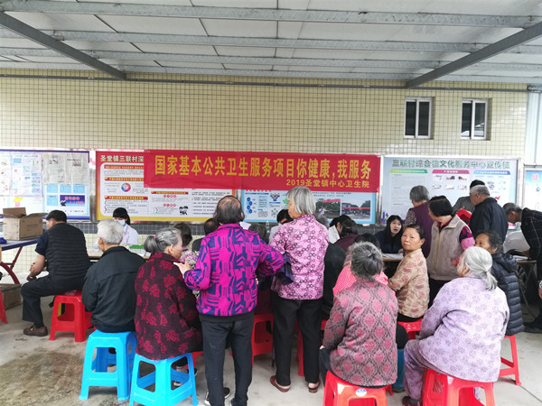 1.体检现场一角_副本.jpg 1.体检现场一角_副本.jpg